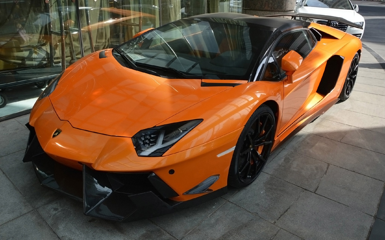 Dmc Lamborghini Aventador Roadster Lp900 Sv Razão Automóvel