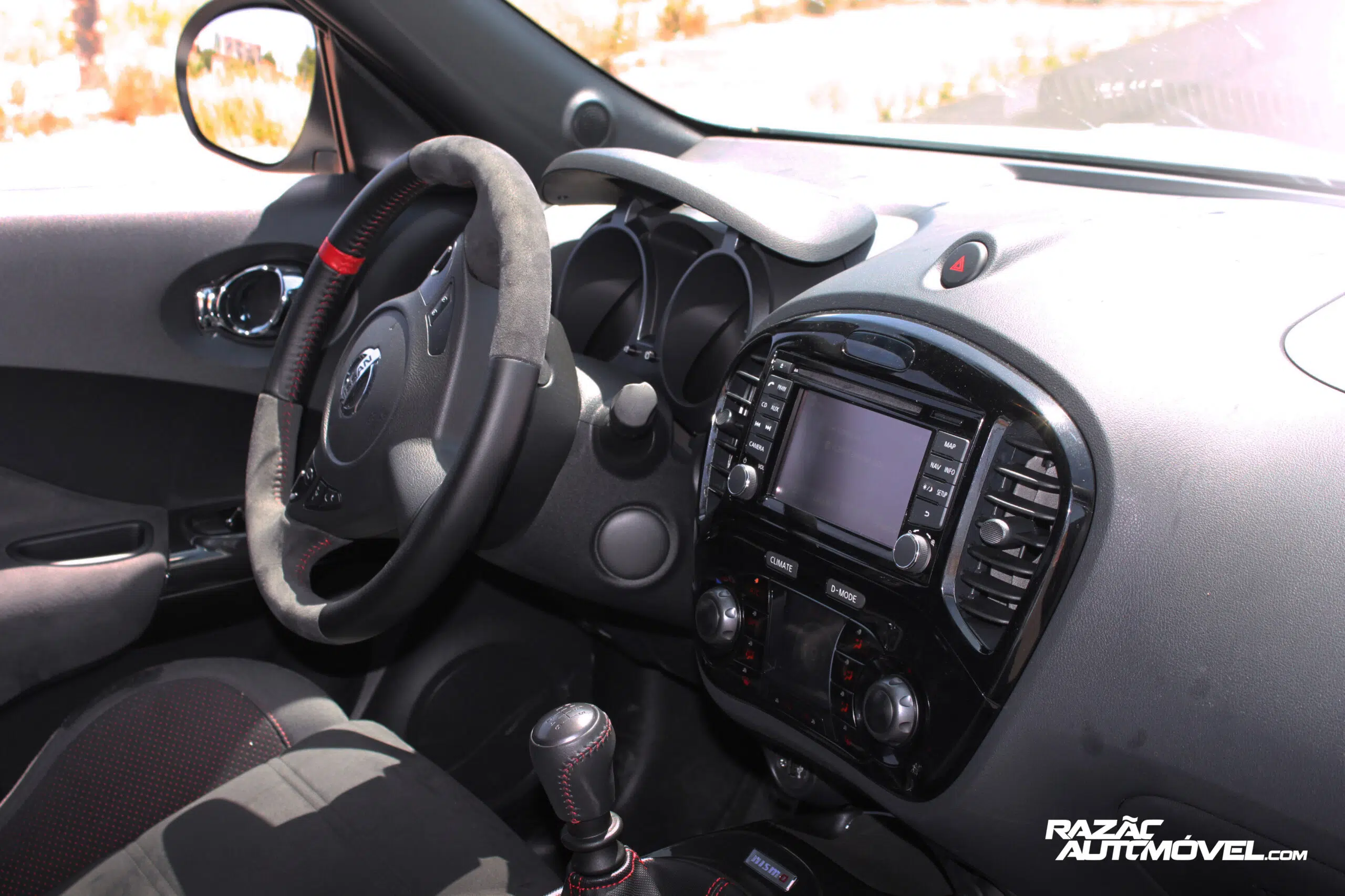 Nissan Juke Nismo interior