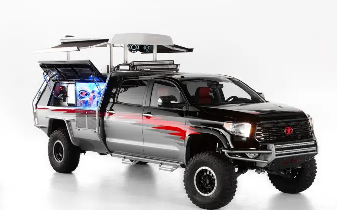 2013-Toyota-Dream-Build-Lets-Go-Moto-Tundra-Studio-4-1280x800