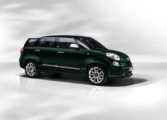 Fiat-500L_Living_2013_01