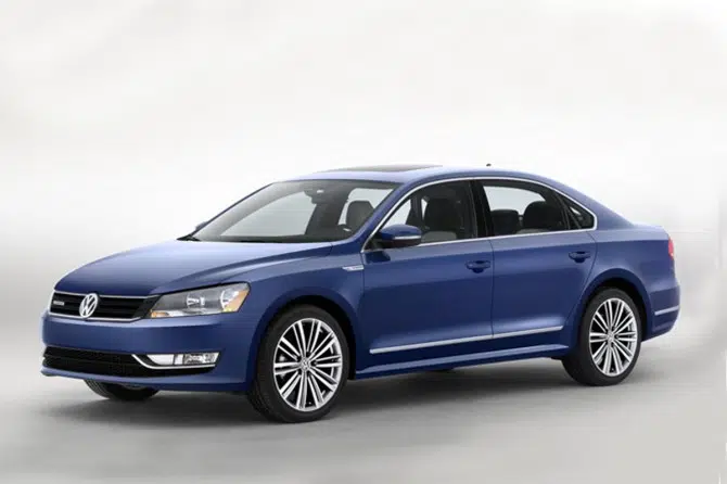 Volkswagen-Passat-BlueMotion-Concept-13