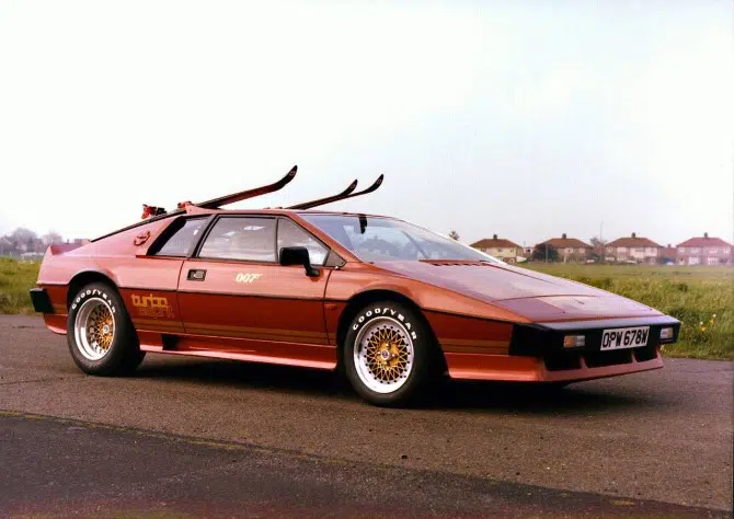 James Bond - Lotus Esprit