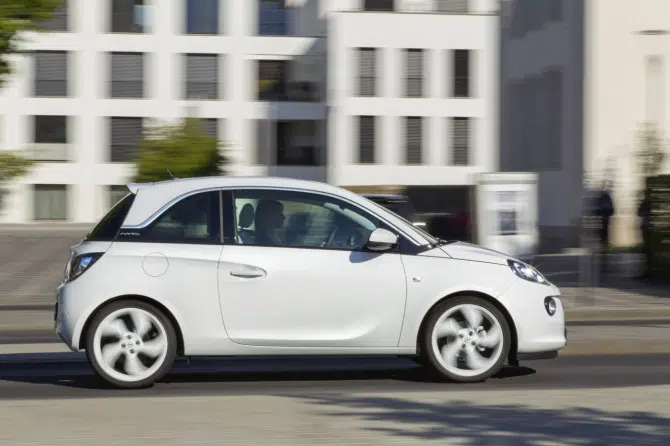 Opel-ADAM-1.0_SIDI_Turbo_1