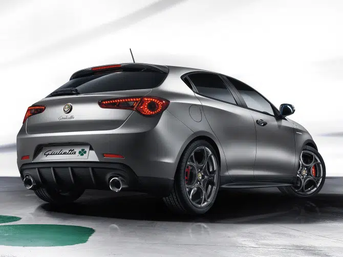 alfa_romeo_giulietta_quadrifoglio_verde_1_2014