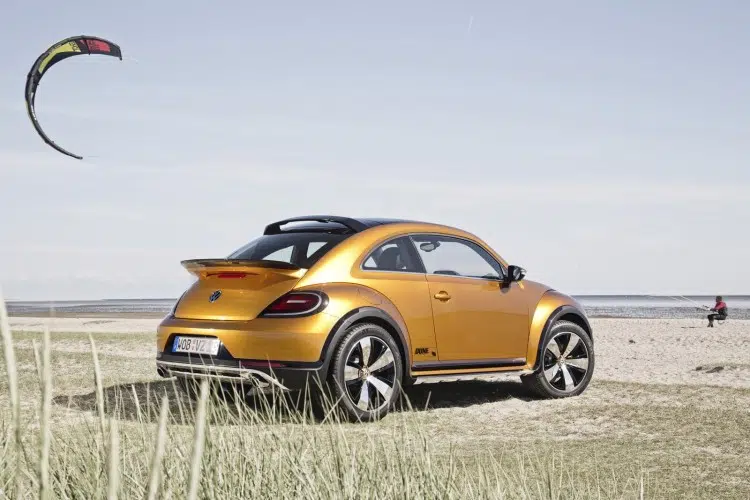 VW-Beetle-Dune-Concept-5