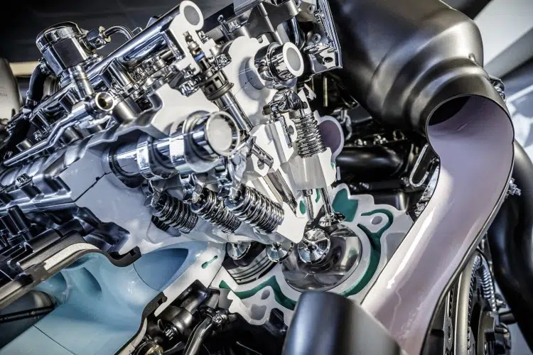 Detalhe motor V8 AMG