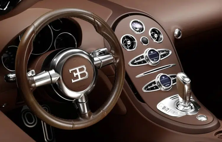 2014-Bugatti-Veryon-Grand-Sport-Vitesse-Legend-Ettore-Bugatti-Interior-4-1280x800