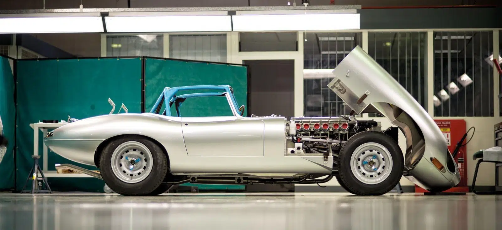 jaguar e-type lightweight 2014