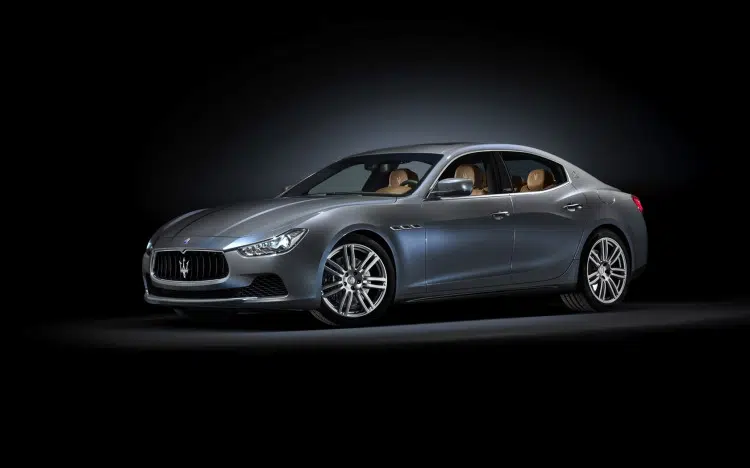 2014-Maserati-Ghibli-Ermenegildo-Zegna-Concept-Studio-1-1680x1050