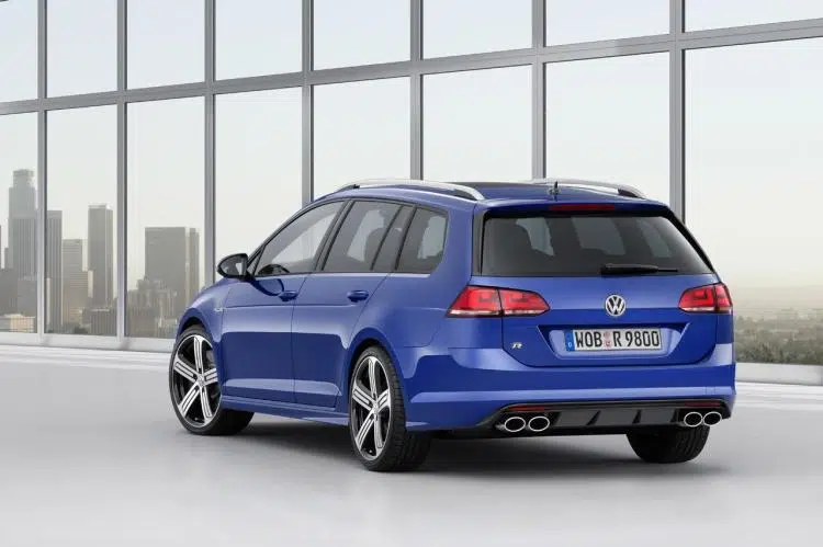 VW Golf R Variant 2015 4