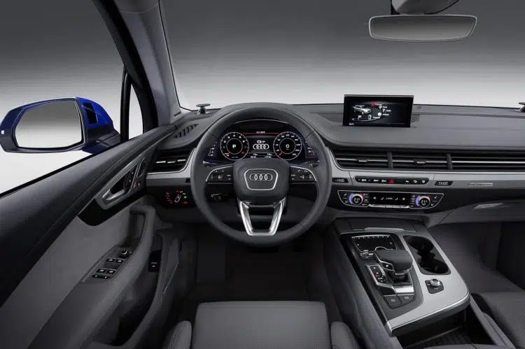 Audi q7 2015 3