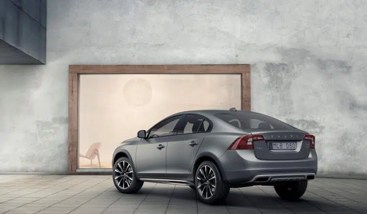 Volvo s60 cross country 5