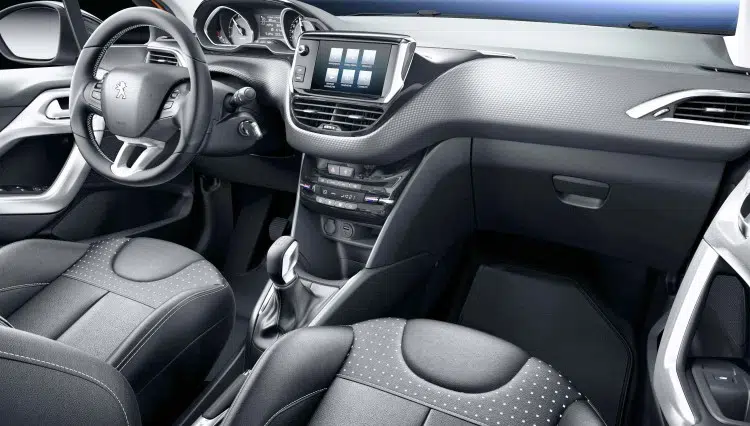 208MV_Interior