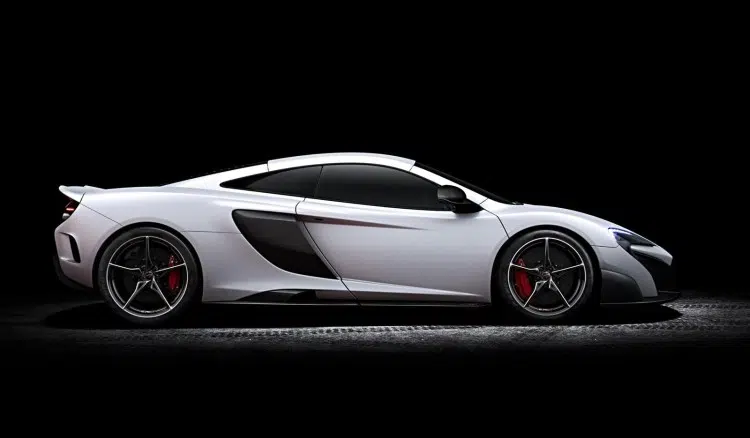 McLaren-675LT-16