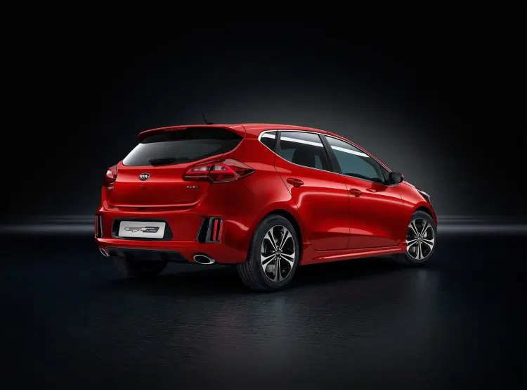 kia_ceed_gtline_2