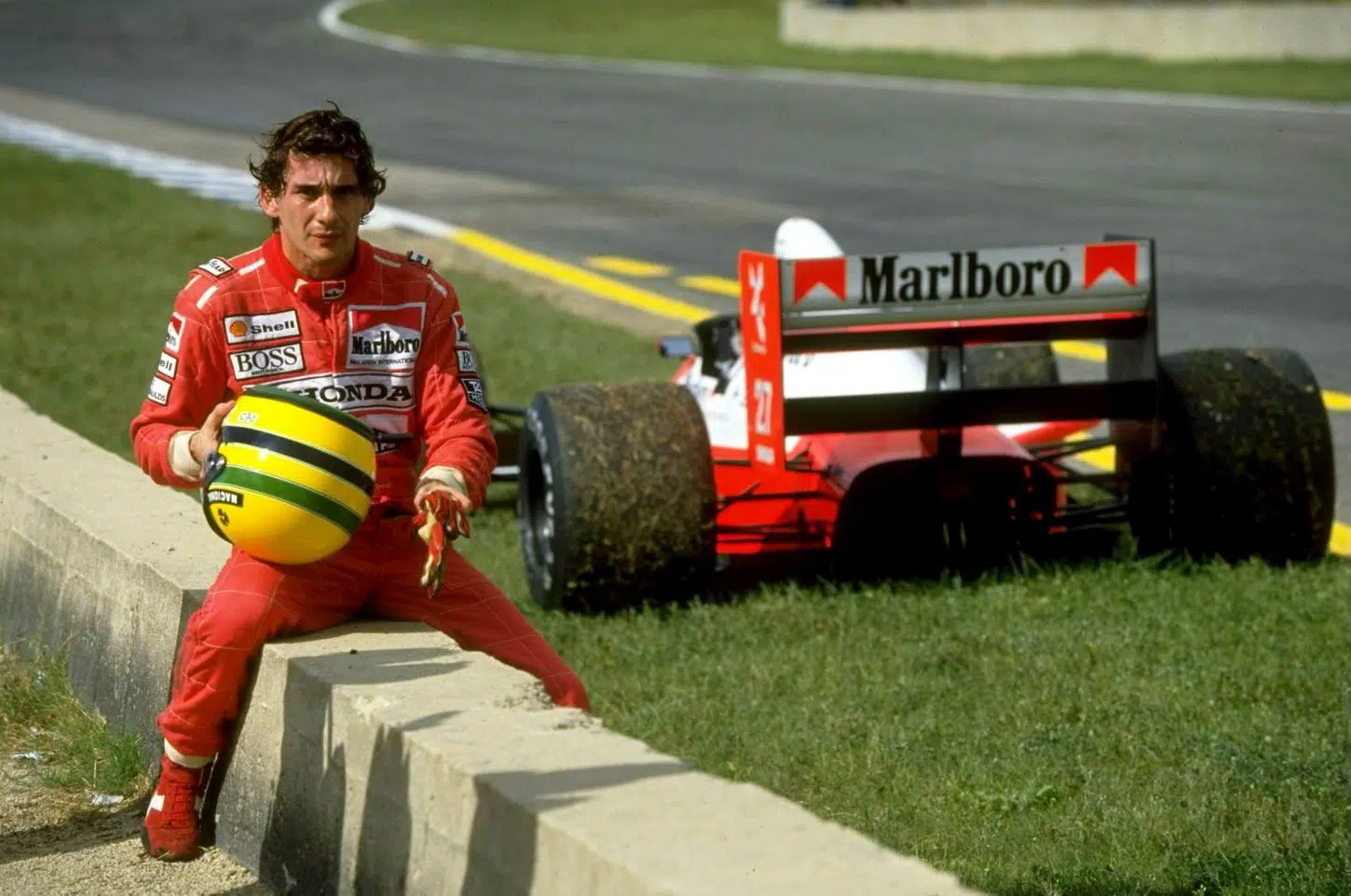 senna-formula 1 marlboro