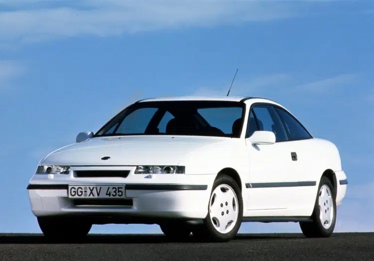 Opel-Calibra_03