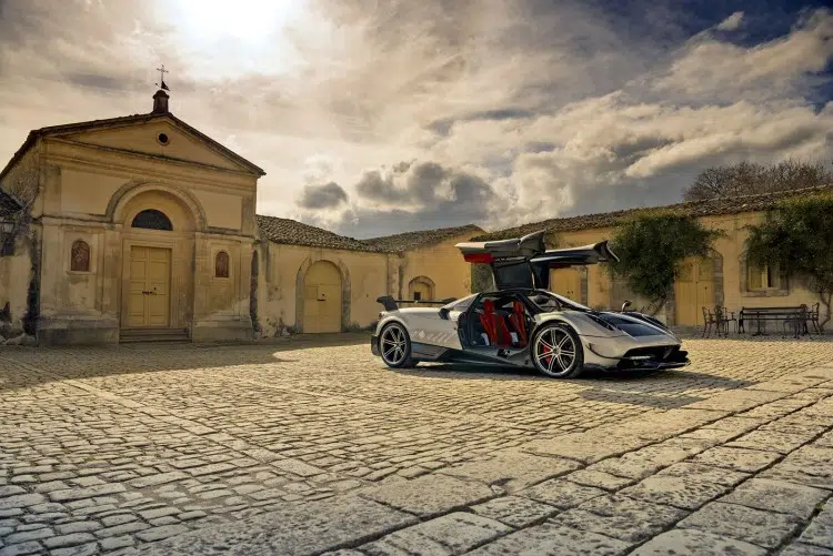 Pagani Huayra BC (8)