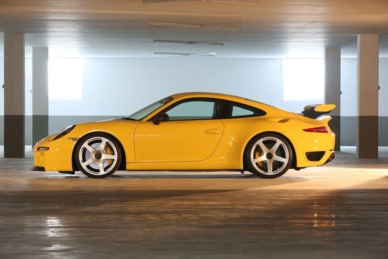 RUF RtR narrow