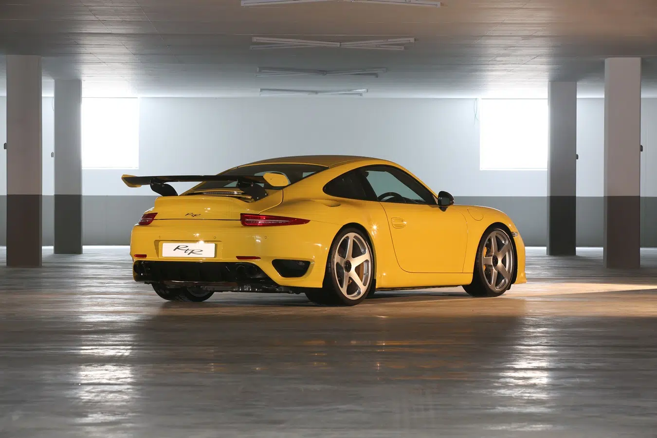 RUF RtR narrow