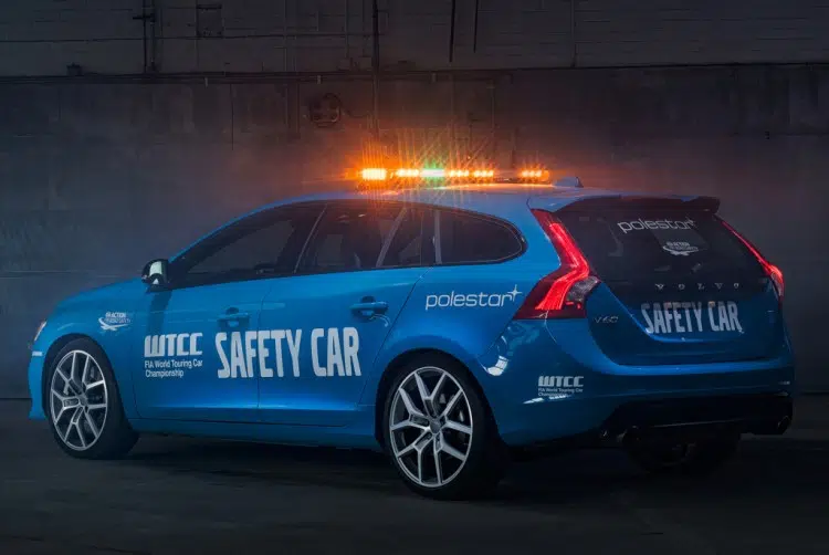 volvo_v60_polestar_safety_car_1