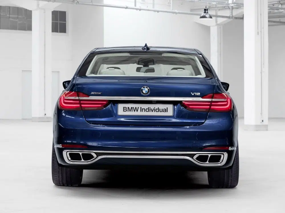 BMW Individual M760i xDrive Model V12 Excellence THE NEXT 100 YEARS