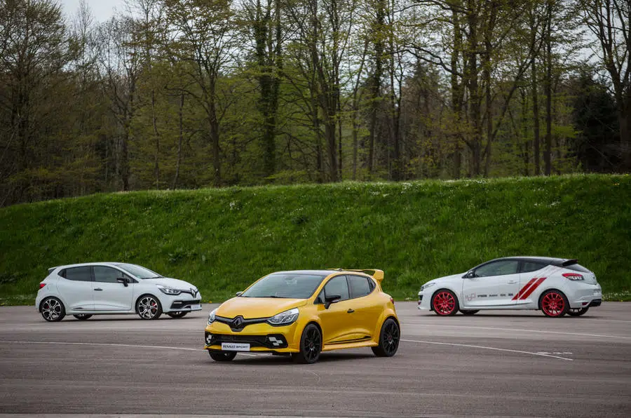 Renault Clio RS16