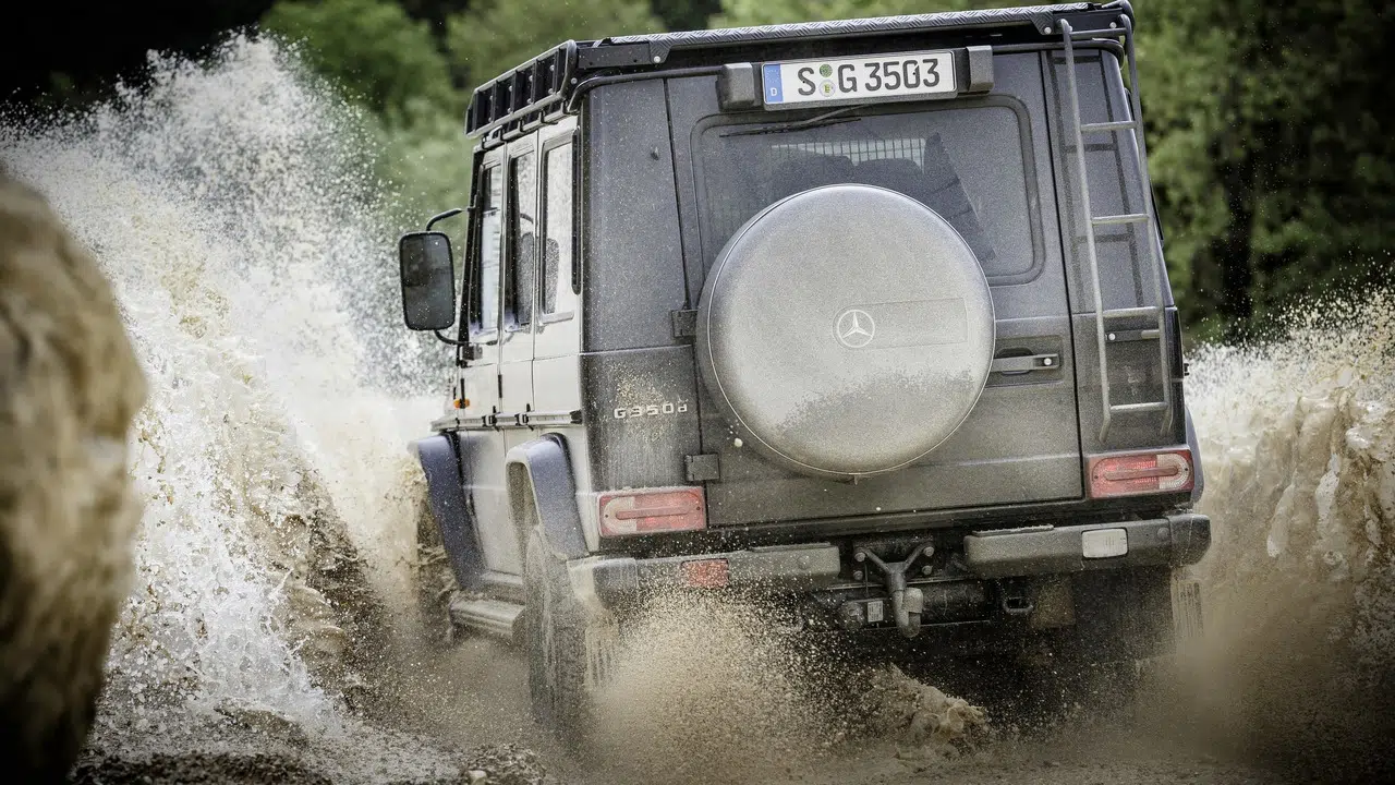 Mercedes-Benz G350d Professional-2