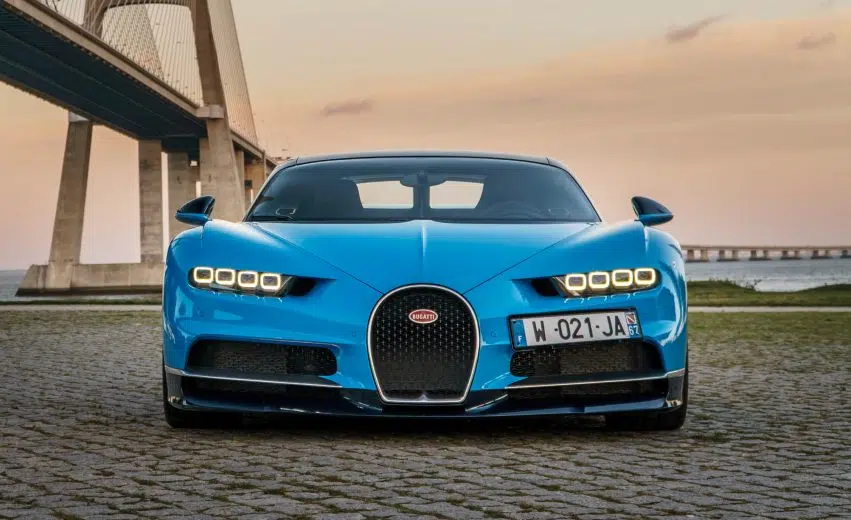 Bugatti Chiron frente