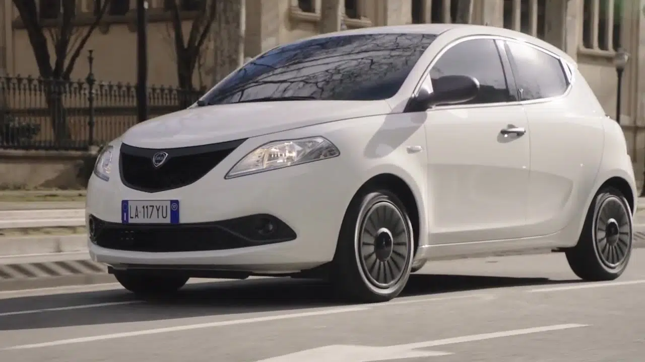 Lancia Ypsilon