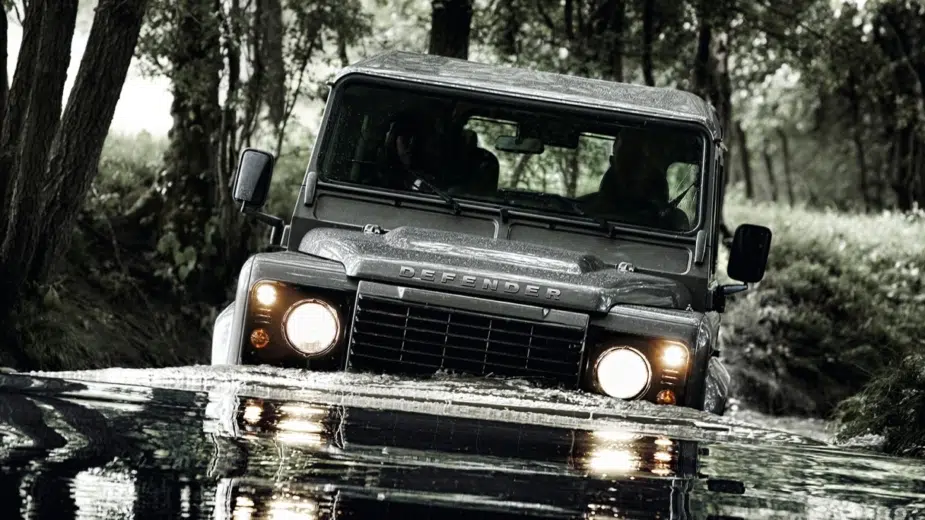 Land Rover Defender