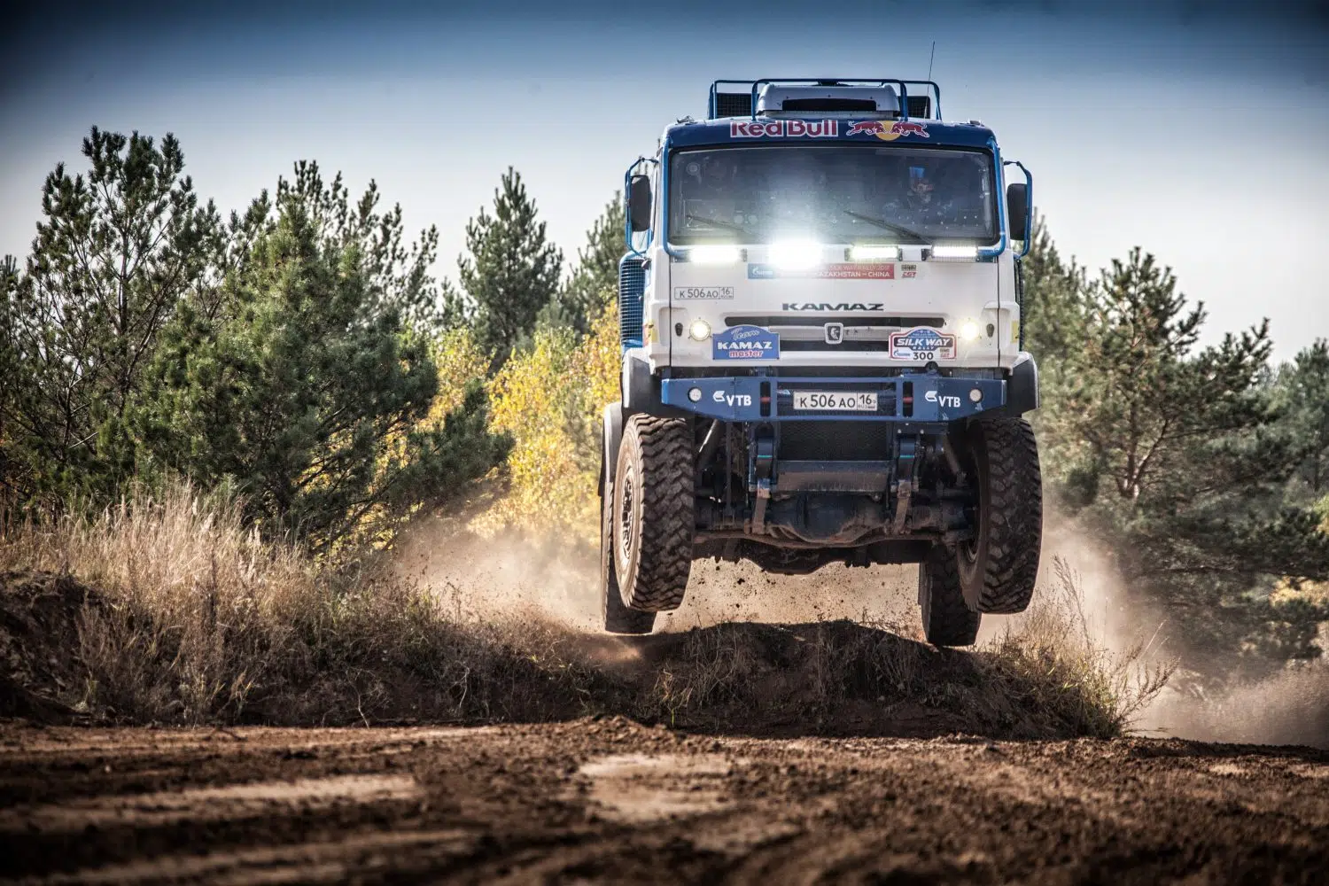 camiões T4 do dakar — Kamaz