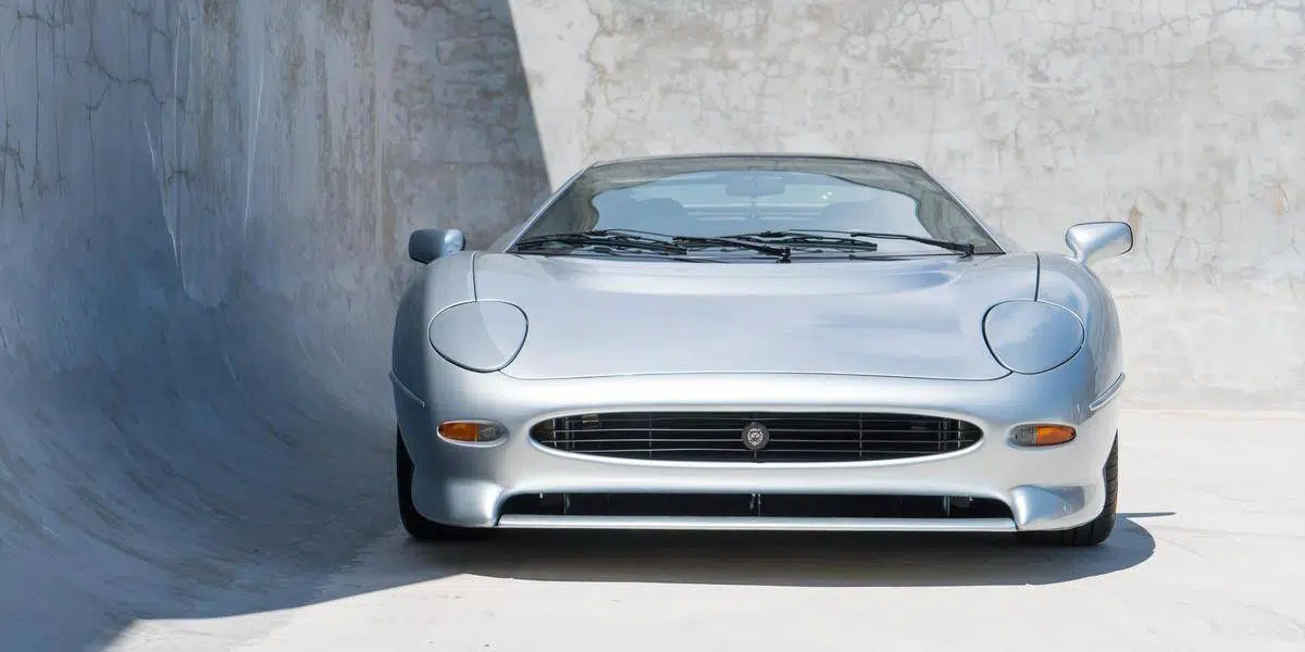 Jaguar XJ220 1992