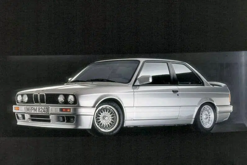 BMW 320 is