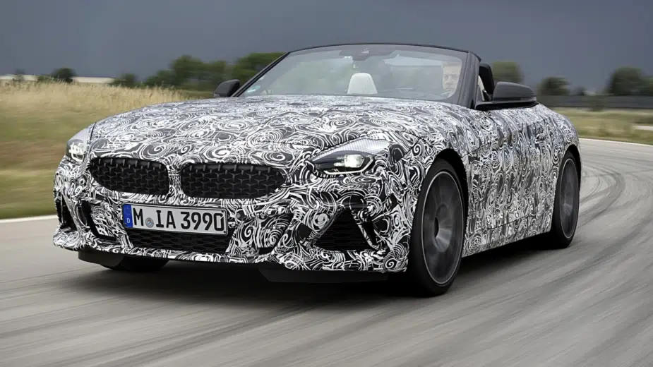 BMW Z4 2019 Camuflado