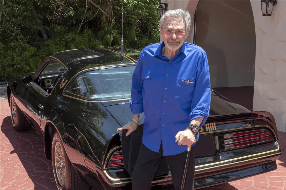 Burt Reynolds, Pontiac Firebird Trans Am