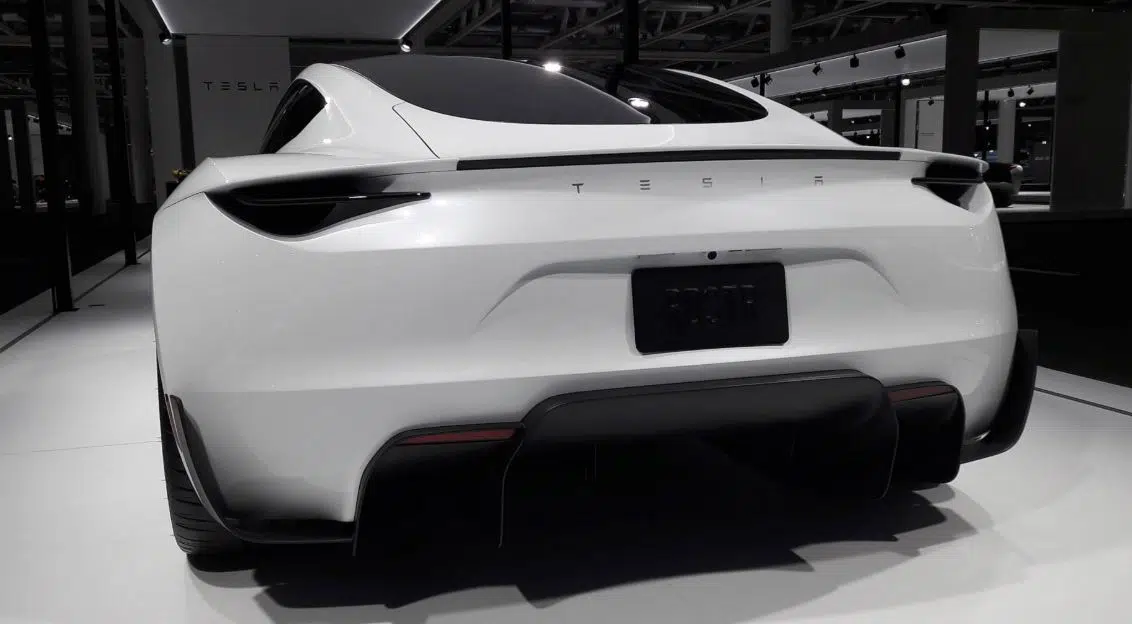 Tesla Roadster Branco 2018