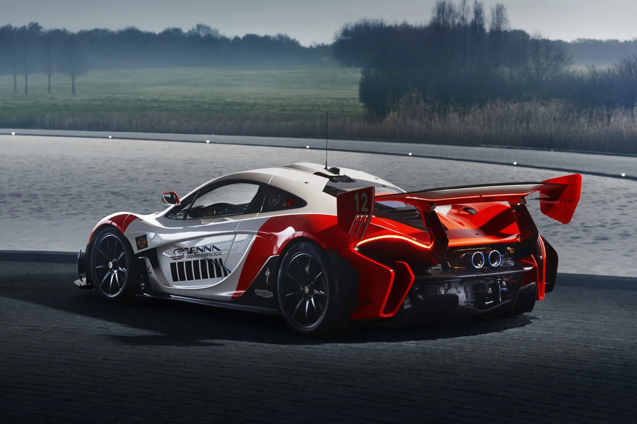 McLaren P1 GTR Senna