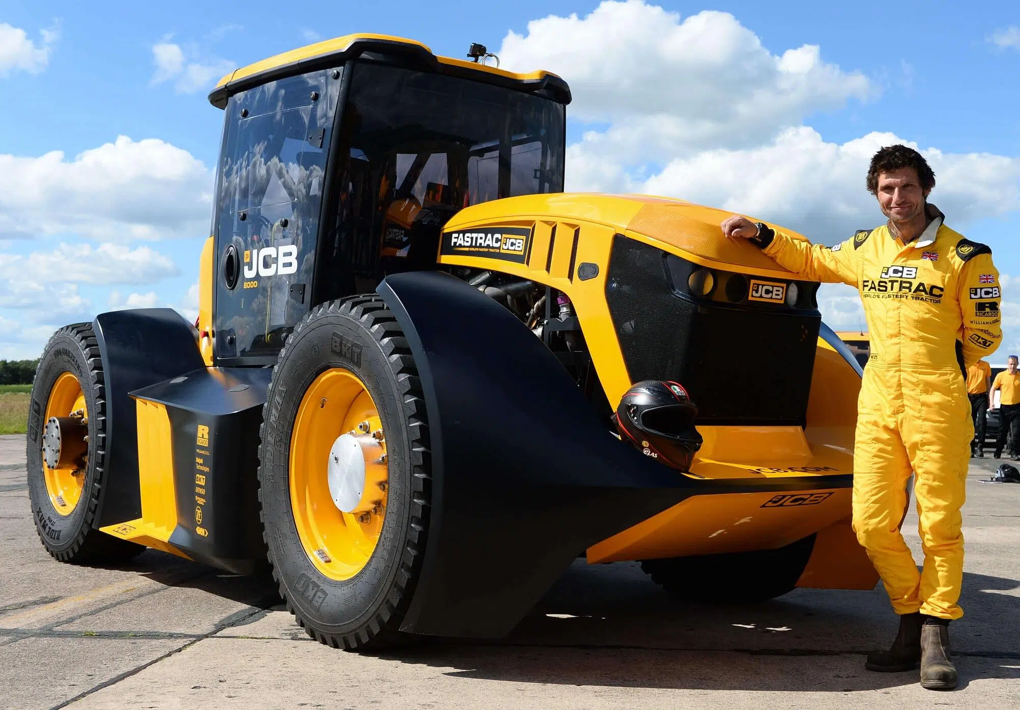 JCB Fastrac 8000