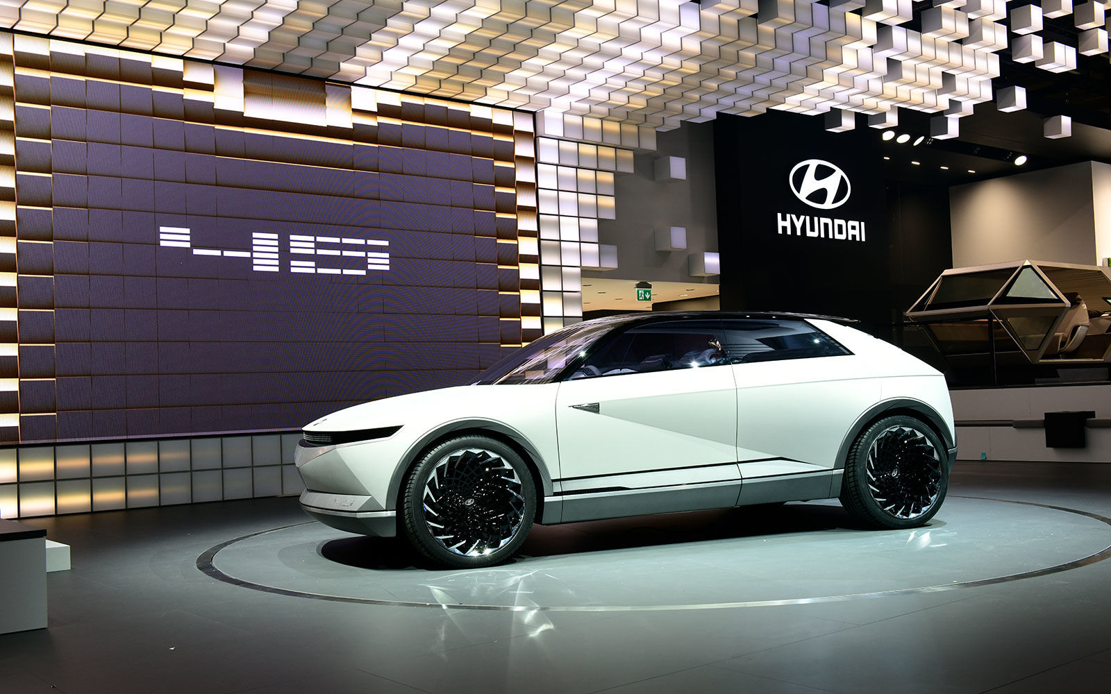 Hyundai concept 45ev