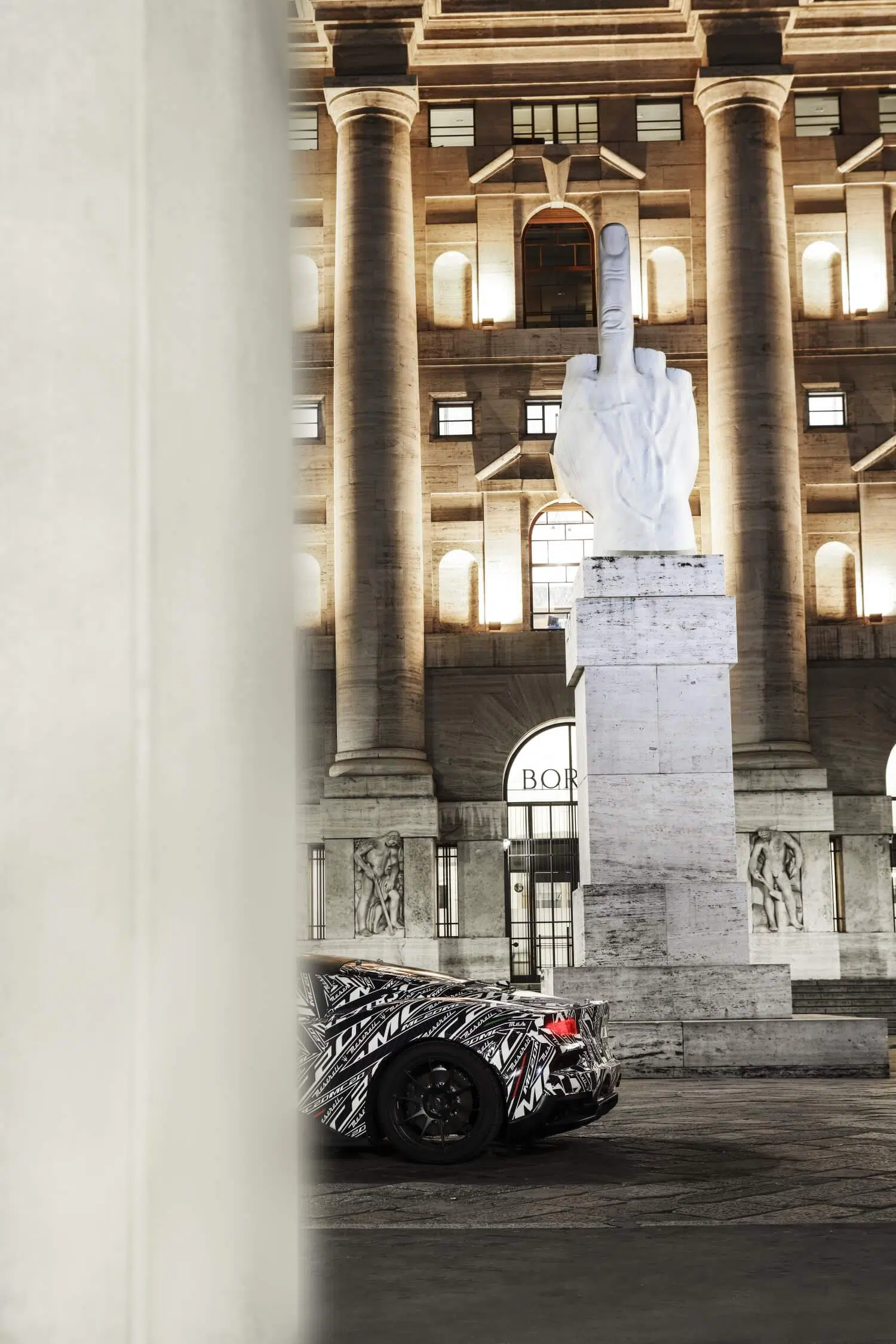 Maserati MC20 teaser