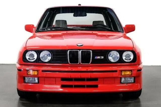 BMW M3 E30