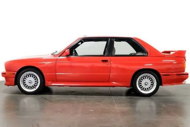 BMW M3 E30