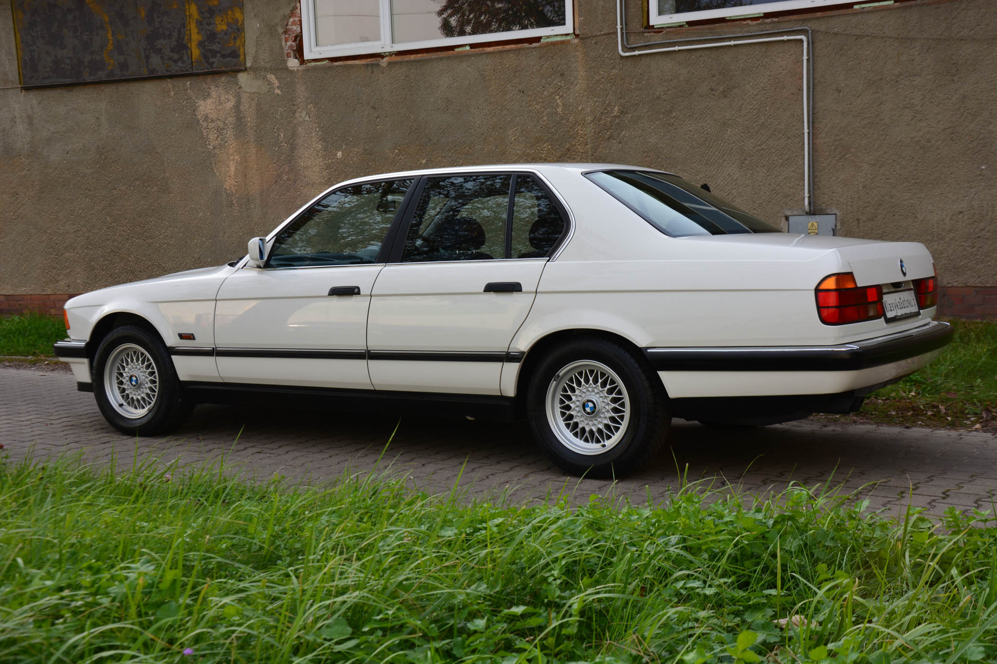 BMW 740i e32. БМВ 7 1992. BMW 740i e32 1992. БМВ 7 1993.