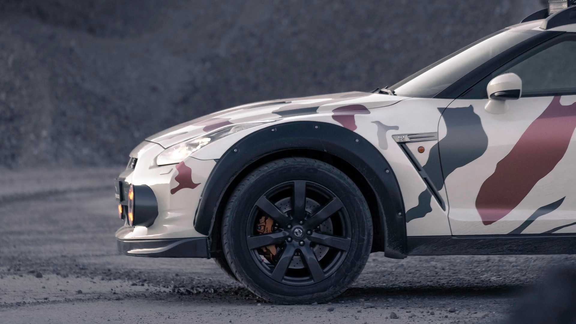 Nissan gtr годзилла