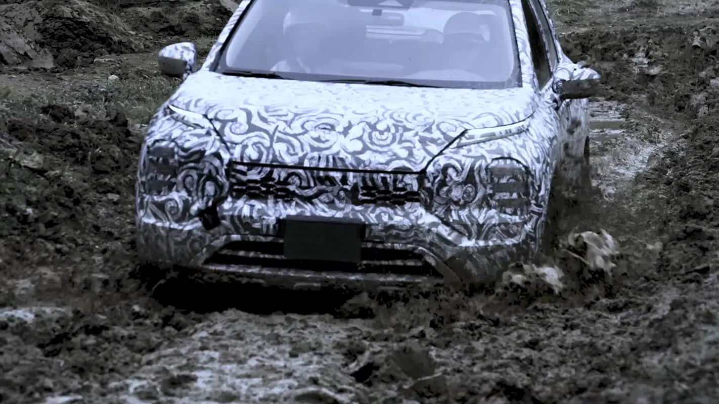 Mitsubishi Outlander teaser