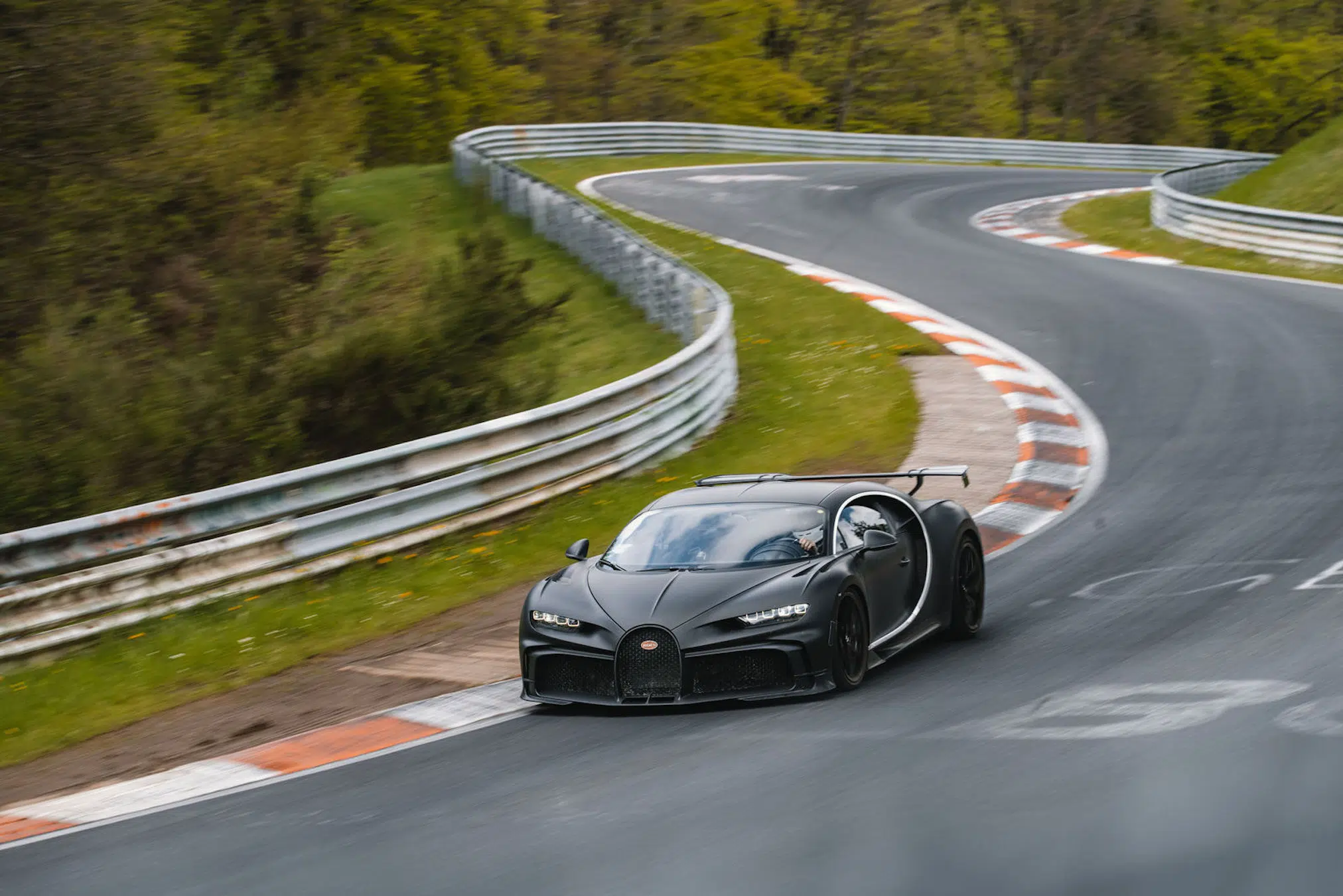 Bugatti Chiron Pur Sport Nürburgring