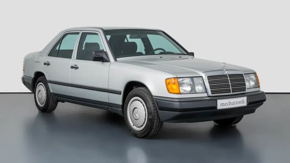 Mercedes-benz W124_230E 1