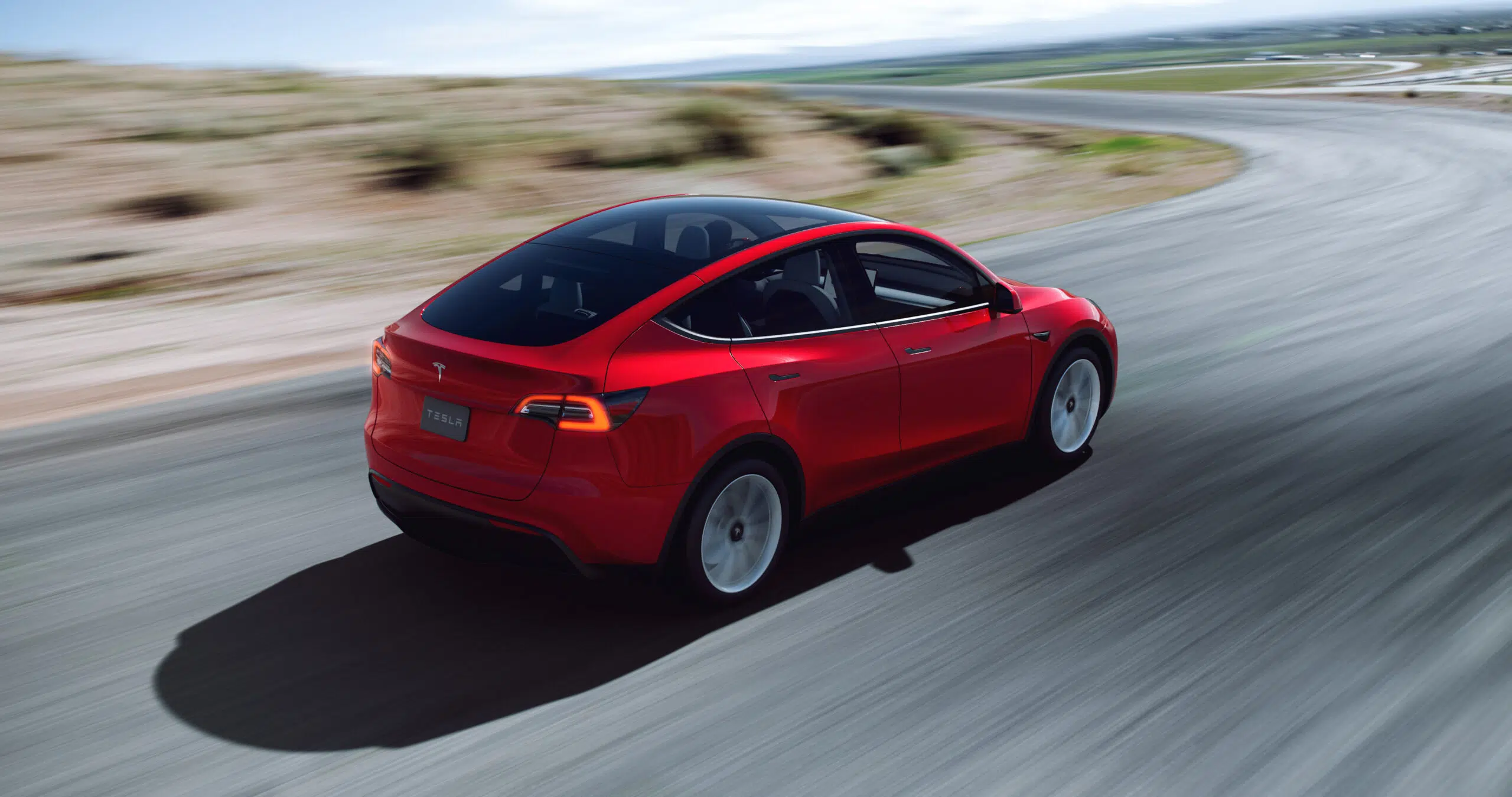 Tesla Model Y 2