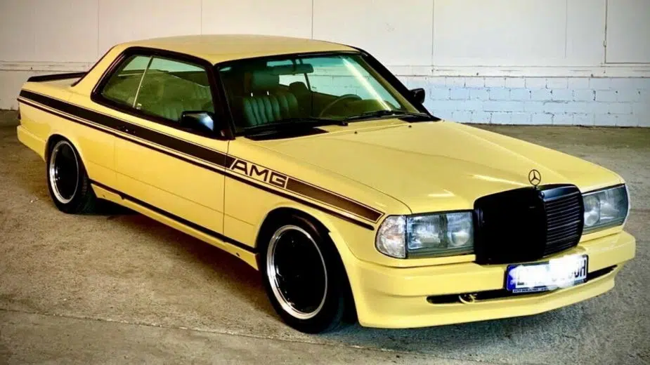 Mercedes-280CE 2